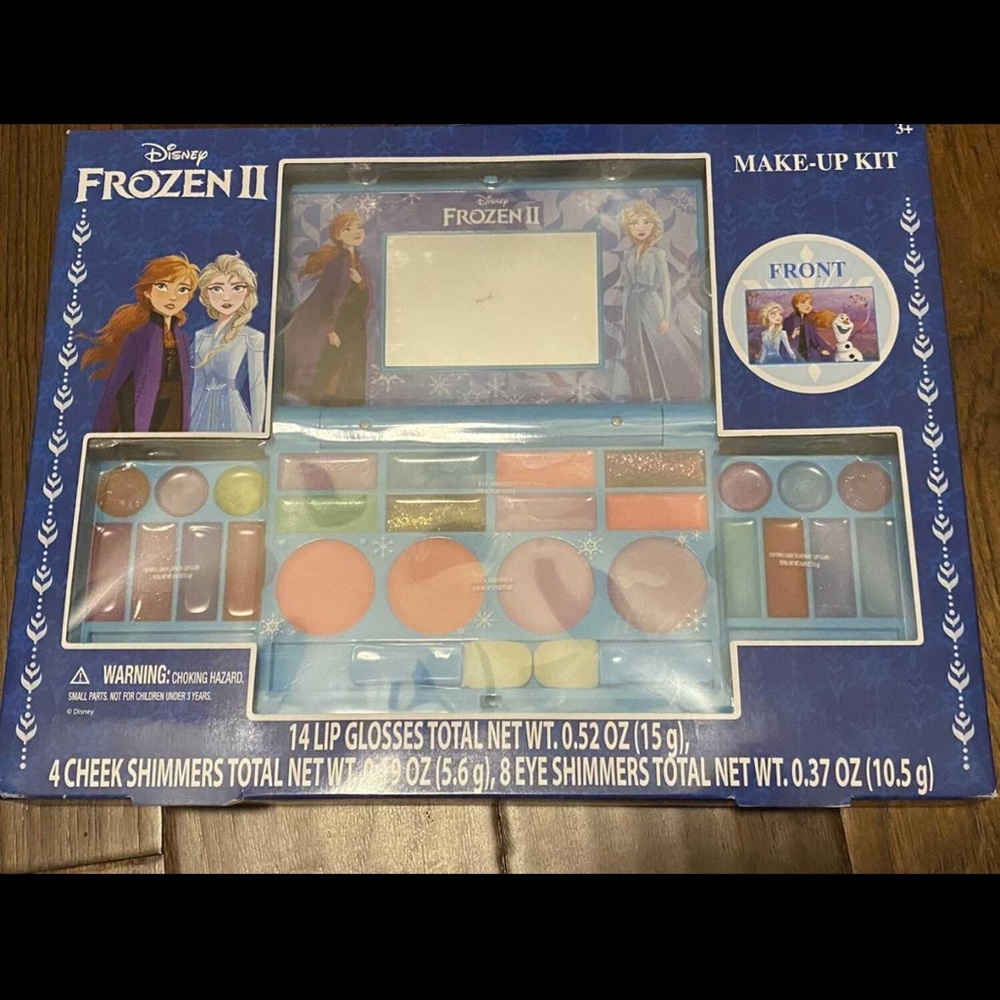 NIB Disney Frozen Make-Up Set for Kids